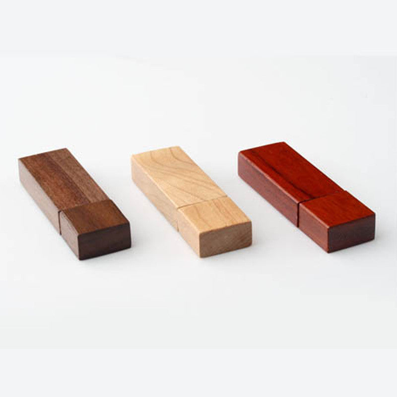 USB Classic in Wood